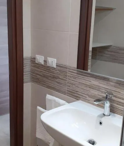 Residenza Settembre * Отранто